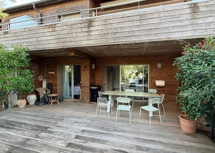 Santa Giulia, Cala Sultana Numero 40 公寓